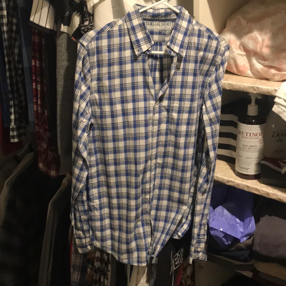Old navy classic shirt (button up)